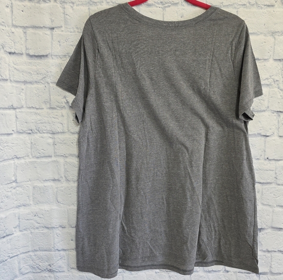 Torrid I need a Vacay Graphic Tee Shirt Plus Size Top Short Sleeve 1X Gray New - Picture 3 of 16